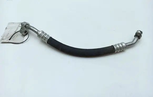 Mercedes-Benz Vito Viano W639 Air conditioning (A/C) pipe/hose A6398303800