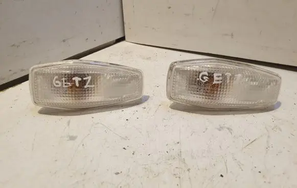 Hyundai Getz Front fender indicator light