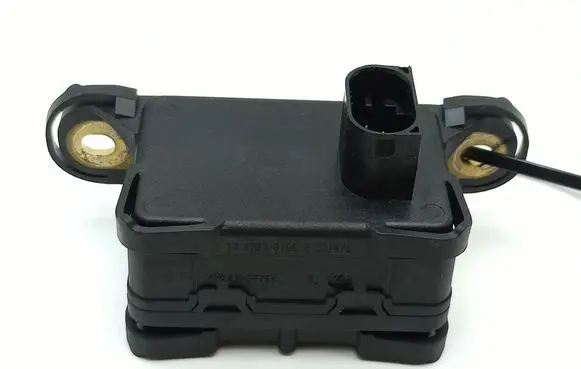 Mercedes-Benz S W221 ESP acceleration yaw rate sensor A0045423918