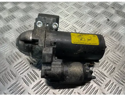 BMW 5 F10 F11 Starter motor 7801203