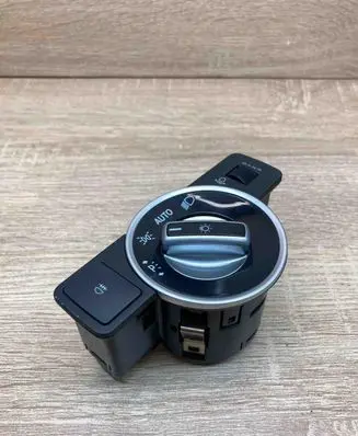 Mercedes-Benz E W212 Light switch A2129050651 10091532