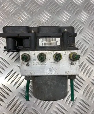 Opel Combo C ABS Pump 13182319 474L1271004 0265231583
