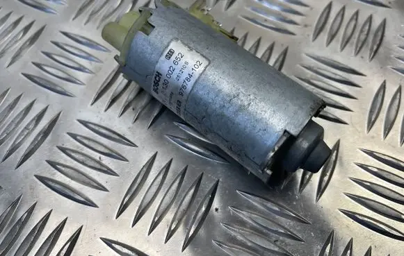 Skoda Superb B6 (3T) Seat adjustment motor 0130002652 976784102