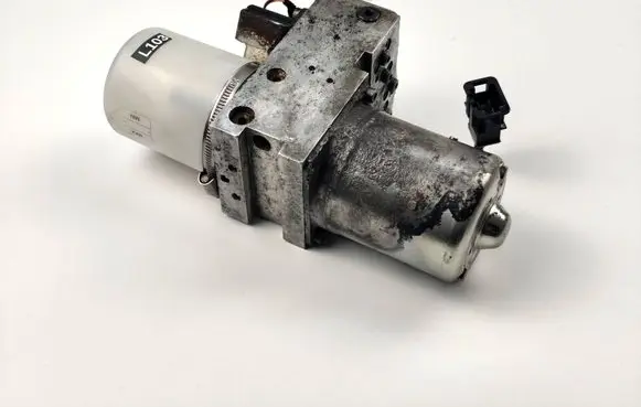 Volkswagen Eos Convertible roof hydraulic pump 1Q0871789E