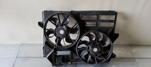 Ford Mustang VI Radiator cooling fan shroud 