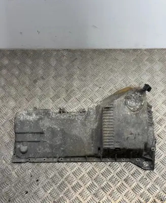 Oil sump