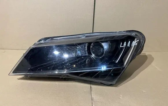Skoda Fabia Mk3 (NJ) Headlight/headlamp 3V1941015B