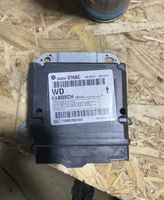 Dodge Durango Airbag control unit/module 56054076AC T52MD120401834 HW0512