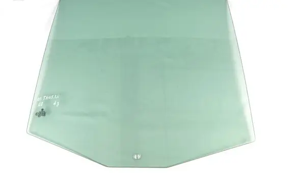 Volkswagen Touran I Rear door window glass dot682as2m3232 43r001583