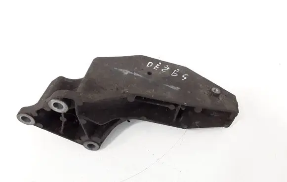 Mercedes-Benz A W168 Gearbox mounting bracket