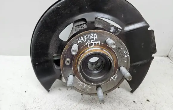 Opel Zafira C Front wheel hub 13583479