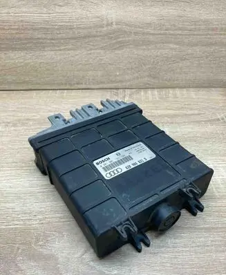 Audi 80 90 S2 B4 Engine control unit/module ECU 028906021D 0281001197