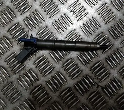 Mercedes-Benz E W213 Fuel injector 0445117048 A6540700187