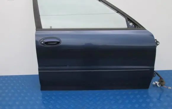 Mitsubishi Lancer Front door