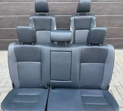 Toyota Hilux VIII Seat set 821930K00 3013258284AL 3013158284AR