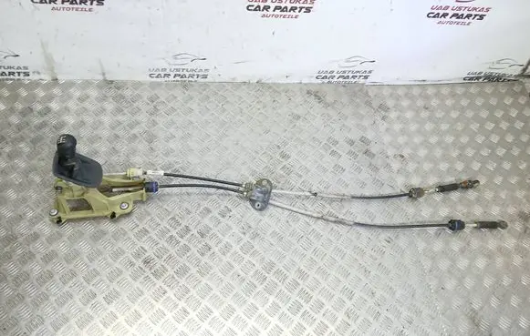 Volvo V50 Gear shifter/selector 30759422
