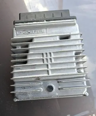 Ford Focus Engine control unit/module 2M5A12A650PE 2M5A12A650PF 12220510