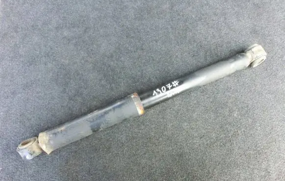 Toyota Hilux (AN10, AN20, AN30) Rear shock absorber/damper