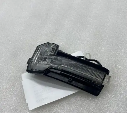Audi Q2 - Mirror indicator light 81A949101
