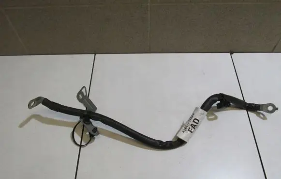 Ford Focus EUR ISO radio connector AV6T14324FAD