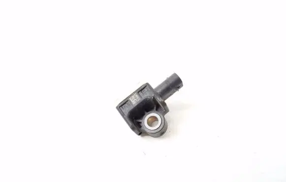 Mercedes-Benz B W246 W242 Airbag deployment crash/impact sensor A1668210151