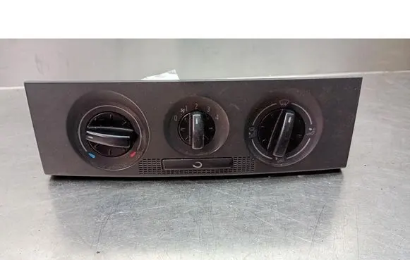 Skoda Fabia Mk1 (6Y) Air conditioning/heating control unit 6Y0819045J