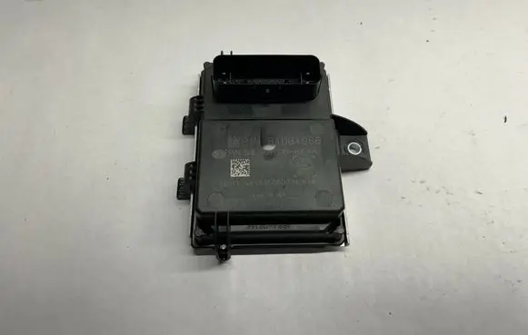 Chevrolet Camaro Fuel injection pump control unit/module 84084066