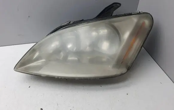 Ford C-MAX I Headlight/headlamp