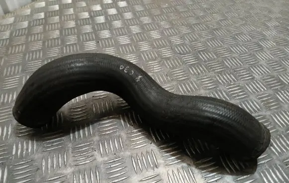 Volvo XC90 Intercooler hose/pipe