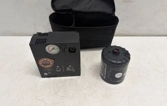 BMW X1 F48 F49 Tire air pump compressor 6898012