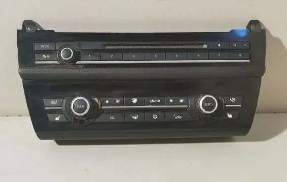 BMW 5 F10 F11 Climate control unit 9241238