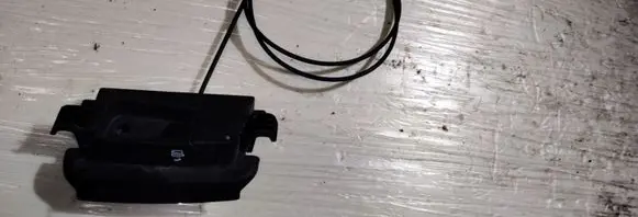 Volkswagen PASSAT CC Engine bonnet (hood) release handle 3C8885591