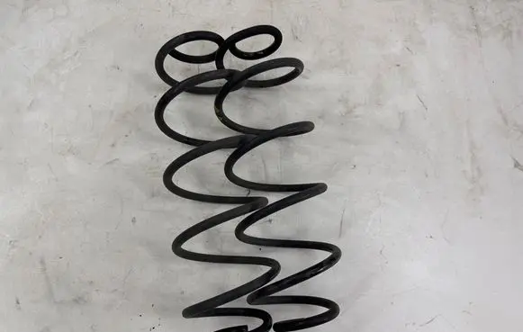 Opel Grandland X Rear coil spring