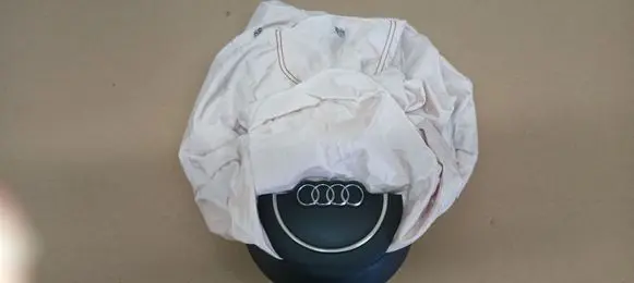 Audi A3 S3 8V Steering wheel airbag 8V0880201 62487090A