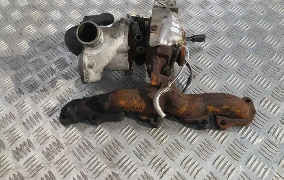 Volkswagen PASSAT B8 Turbo 04L253010 04L971501C