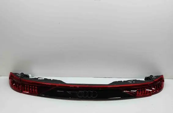 Audi Q8 Rear/tail lights set 4M8945070C 4M8945069C