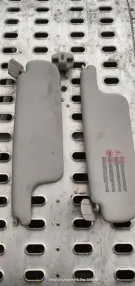 Renault Laguna II Sun visor clip/hook/bracket 