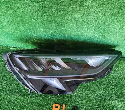 Audi A3 8Y Headlight/headlamp 8Y0941012