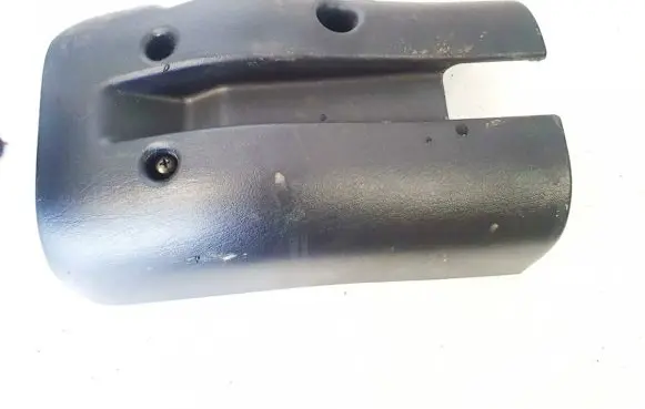 Mitsubishi Carisma Steering wheel column trim