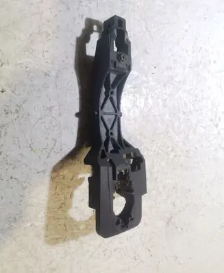 Hyundai i30 Front door exterior handle 