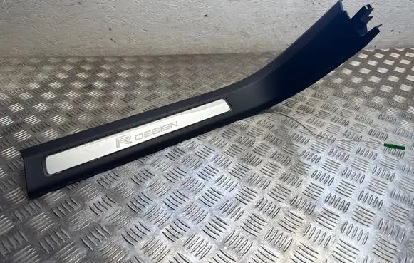Volvo XC90 Front sill trim cover 31363649 E7RBA
