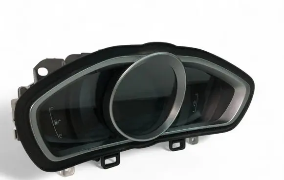 Volvo V40 Speedometer (instrument cluster) 31687373