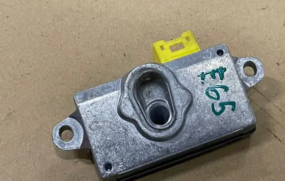 BMW 7 E65 E66 Airbag deployment crash/impact sensor 6929554 5WK42956 34692955401