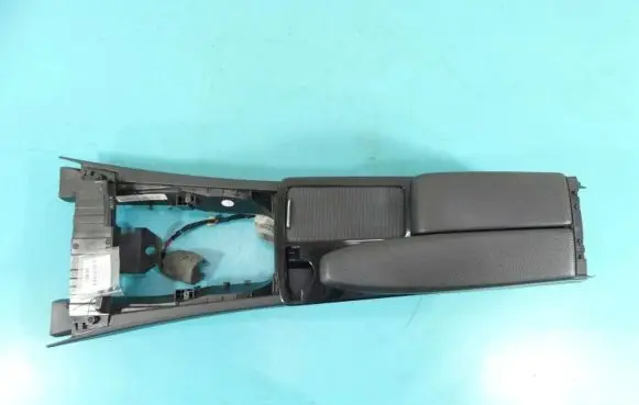 Mercedes-Benz C W204 Armrest A2046800750 IMPRK1336663