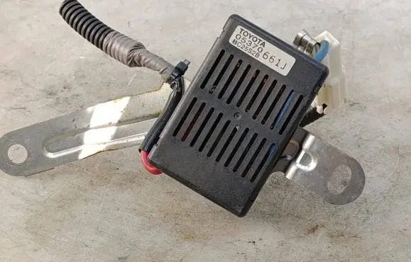 Lexus IS 220D-250-350 Other control units/modules 05370661J C25S2B