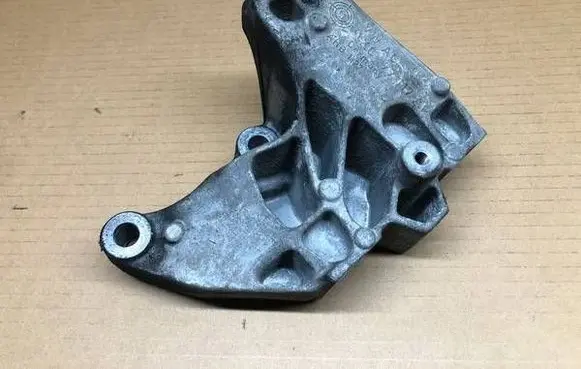Volkswagen Golf VII Gearbox mounting bracket 1K0199117AP