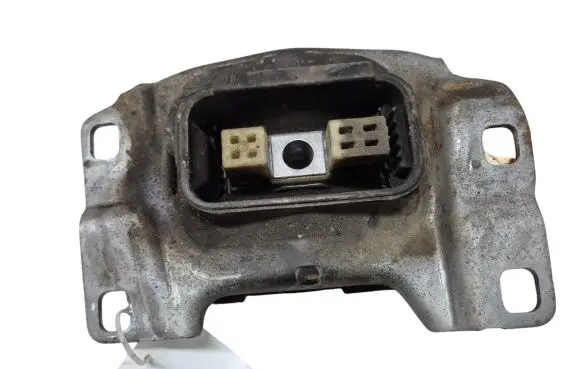 Ford C-MAX II Engine mount bracket V617M121