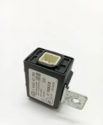 KIA Sorento Immobilizer control unit/module 0K2NC677B0 3901359937