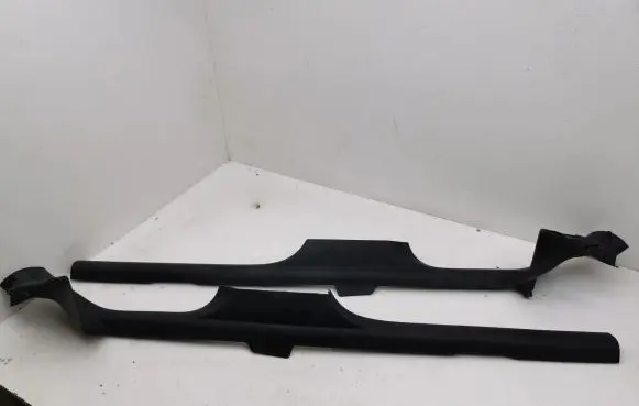 Audi A1 Front sill trim cover 82G853372 82G853371