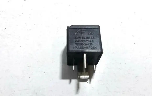 Ford Galaxy Other relay 95vw10k705ca 7m0951253a